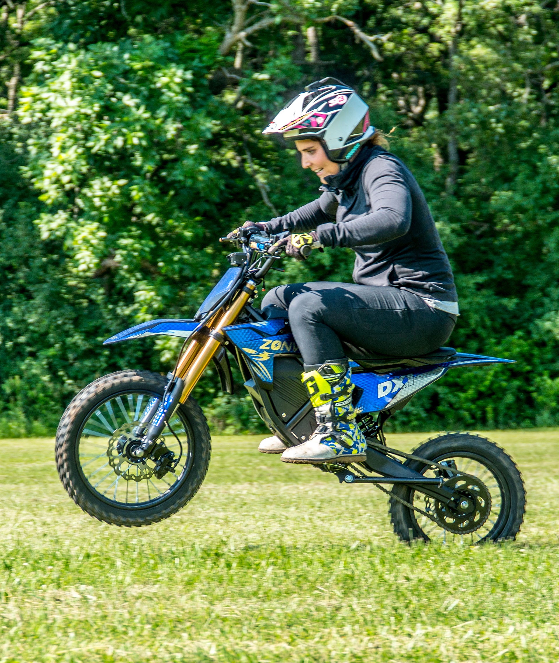 ZONVEER community rider 9